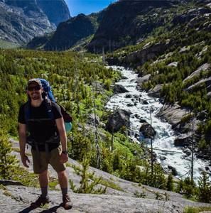 Meet your Posher, Zach